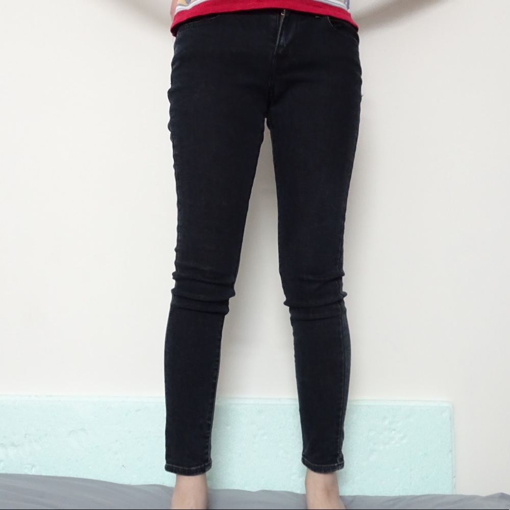 710 LEVI’s SUPER SKINNY JEANS